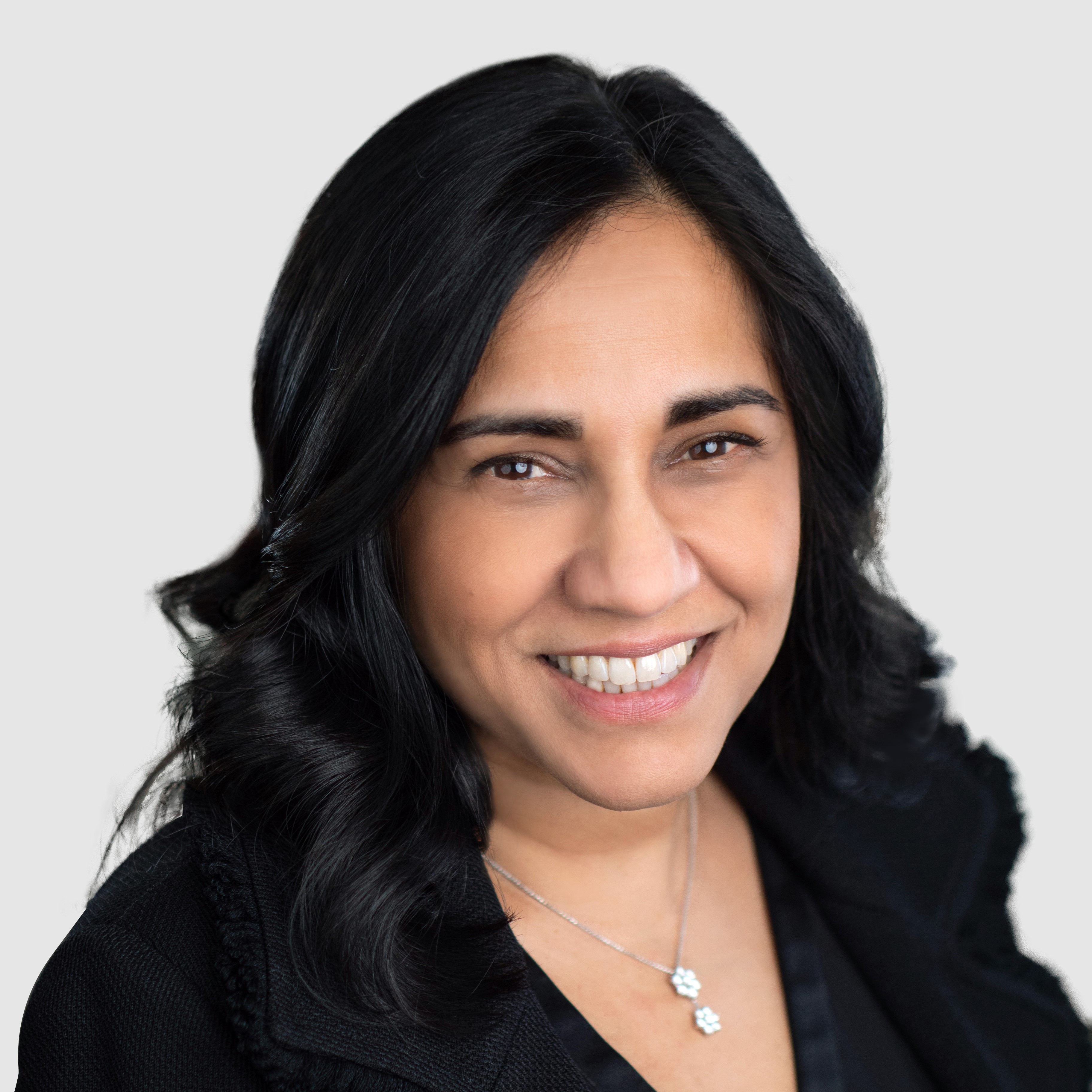 Headshot of Amy Summy