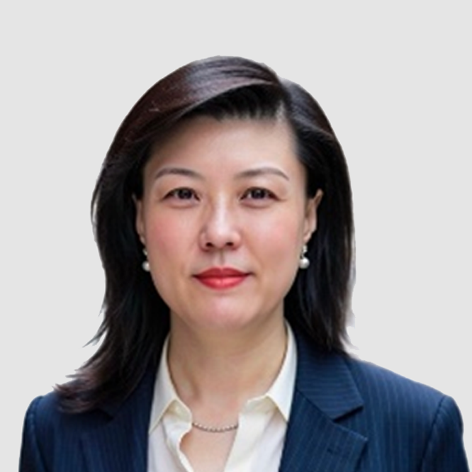 Headshot of Julia Wang